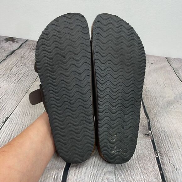 Nautica Men’s Sandals Slip on with wide two straps and buckle size 11 Brown - Picture 7 of 12